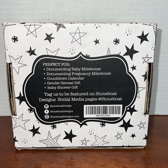 Milestone Blocks in White Grey by Stoneboat Pregnancy Non Toxic Wooden Blocks - Picture 3 of 3